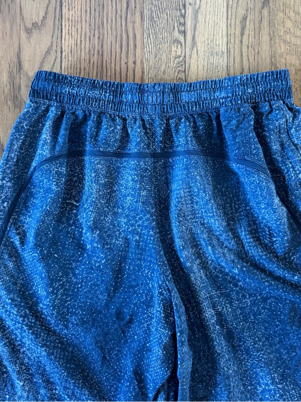 Lululemon Men's Pace Breaker Linerless Short Blue Multi Size M - Picture 9 of 15